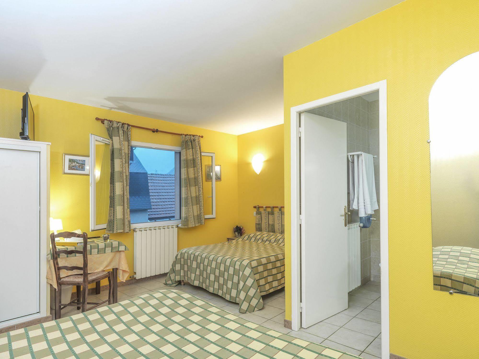 Auberge De L'Isard Saint-Denis  Luaran gambar