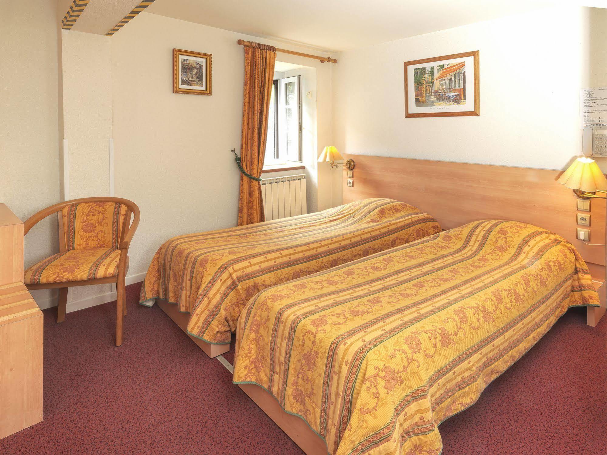 Auberge De L'Isard Saint-Denis  Luaran gambar